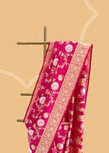 Made from luxurious silk and featuring the intricate traditional jangla ektaara weave in muted gold and silver zari. Shop the best collection of authentic, handwoven, pure benarasi sarees with Roliana New Delhi