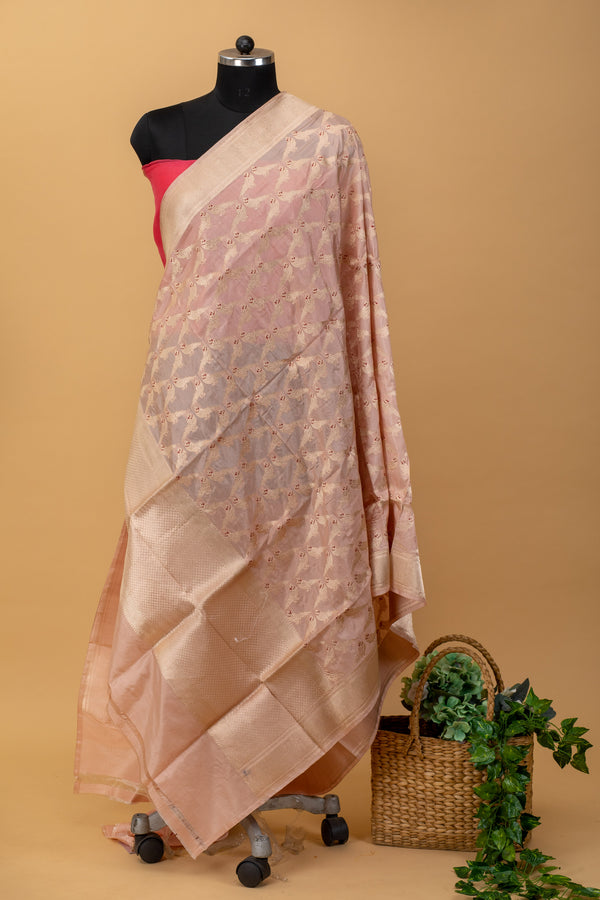 A light pure handwoven benarasi silk dupatta with woven parrots jaal and maroon meenakari by Roliana Weaves